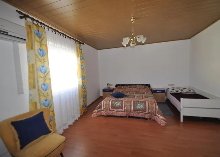 In - Island Krk 35824 Risika