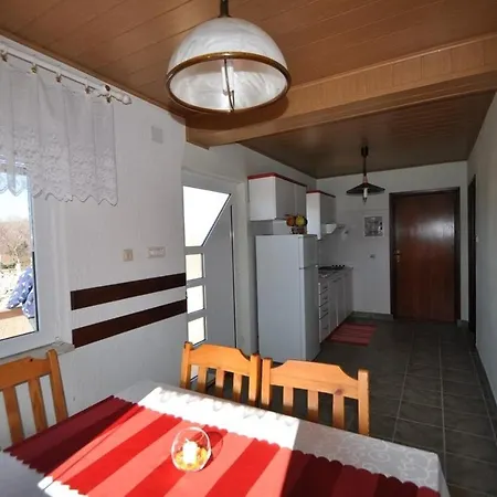 In - Island Krk 35824 * ريسيكا